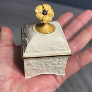 $50 Lenox China February Birthstone Trinket mini jewelry Box amethyst purple